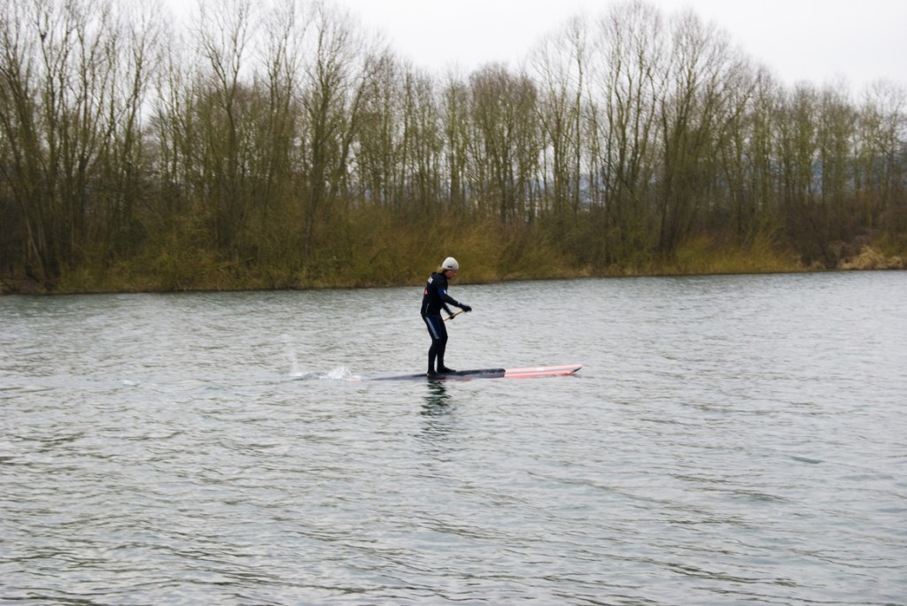 Obarns trainiert SUP bei 5Grad