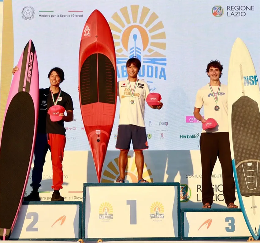 SUP-Foil-Flatwater-World-Champ-Shuri-Araki